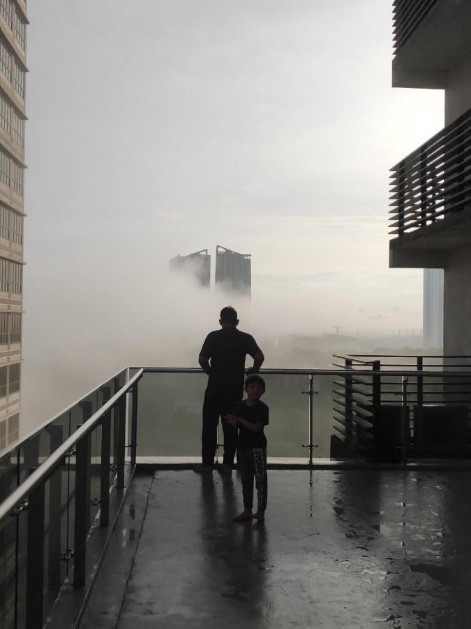 D Bunga مسلم Homestay Pool View Legoland Nusajaya Nusajaya  Dış mekan fotoğraf