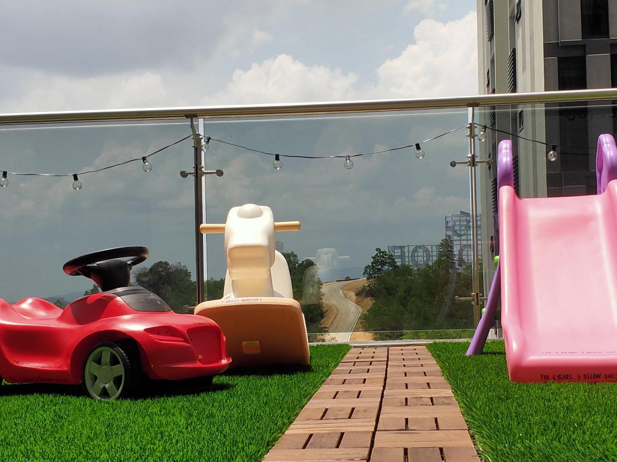 D Bunga مسلم Homestay Pool View Legoland Nusajaya Nusajaya  Dış mekan fotoğraf